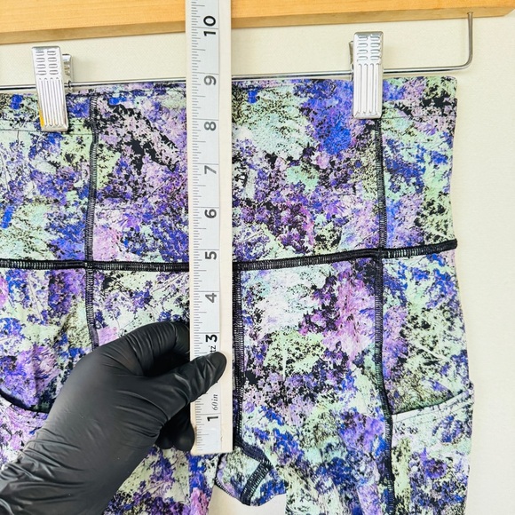 Lululemon Fast & Free 7/8 Crop Capri Women Leggings Purple Green 4 Athletic Gym - Picture 8 of 9